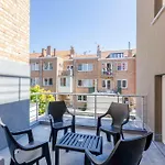 아파트 Ereva Seaside 2 Bedroom Duplex Modern *