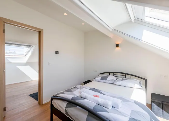 Ereva Seaside 2 Bedroom Duplex Modern 公寓 *