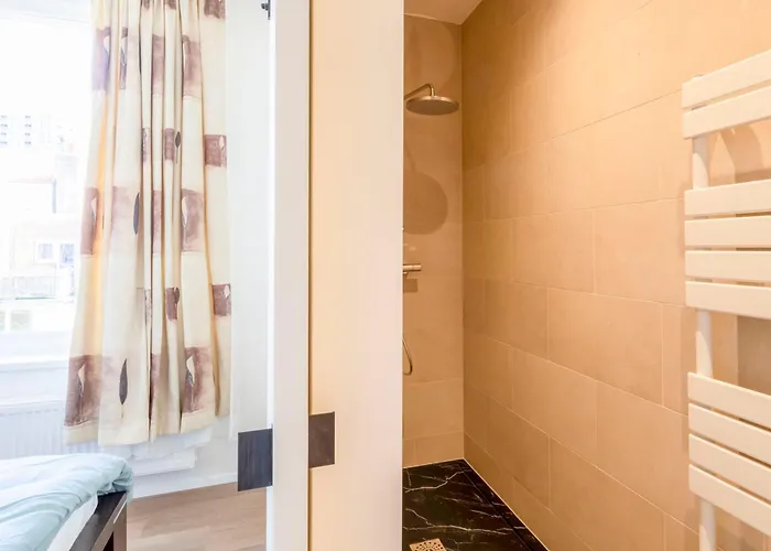 Ereva Seaside 2 Bedroom Duplex Modern * 奥斯滕德